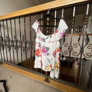 Old Navy Floral Off the Shoulder Top